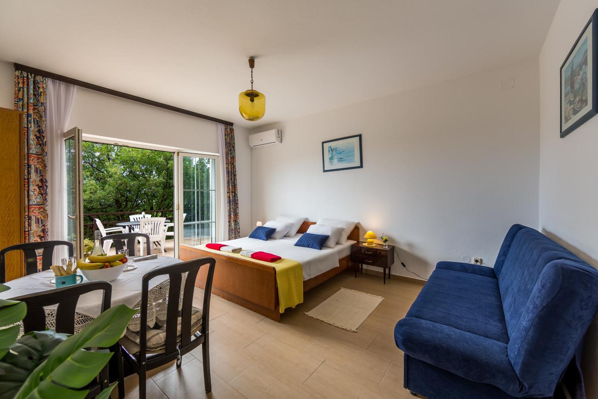 Apartments Claudia Smrika Ngoại thất bức ảnh
