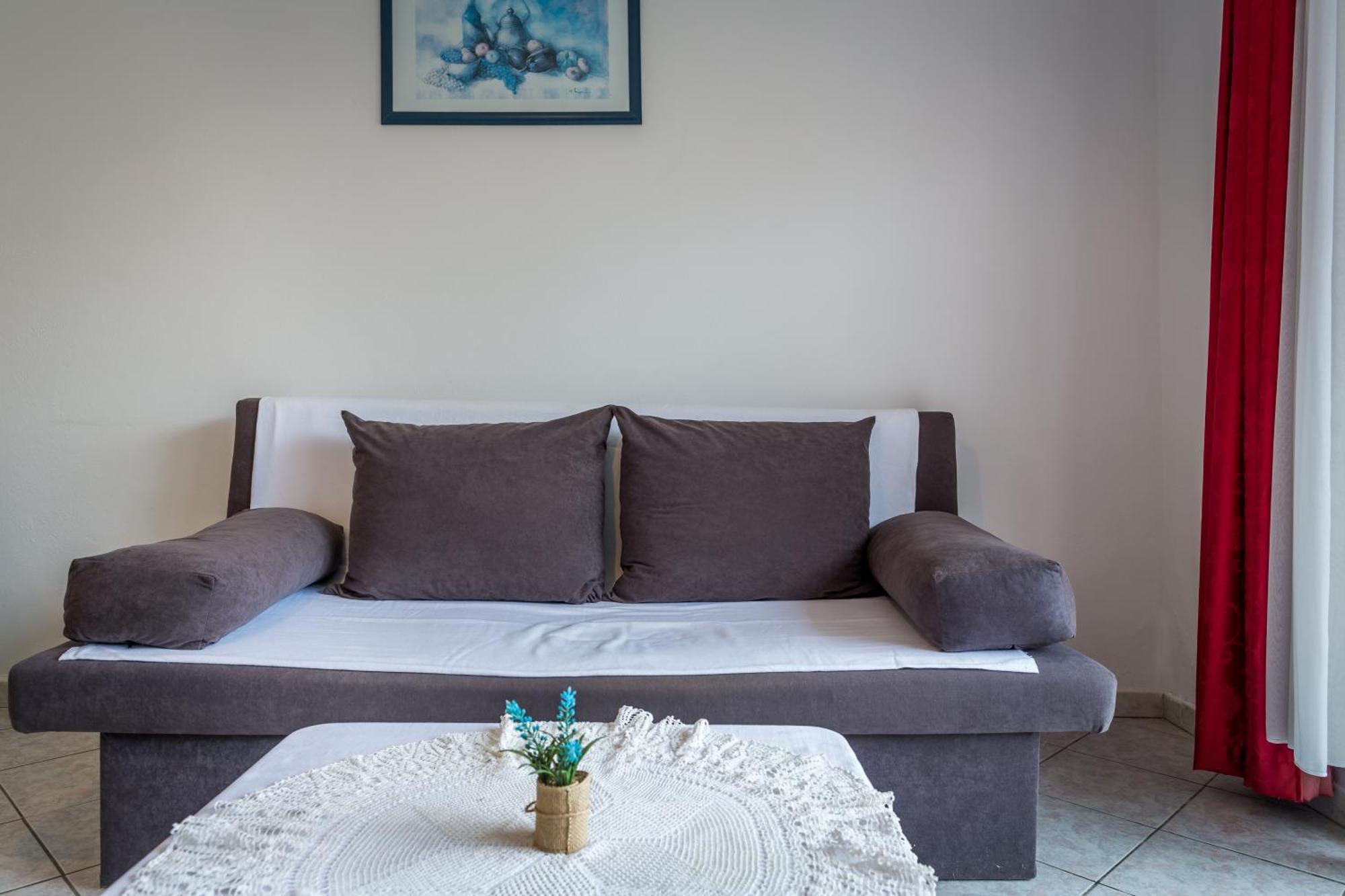 Apartments Claudia Smrika Ngoại thất bức ảnh