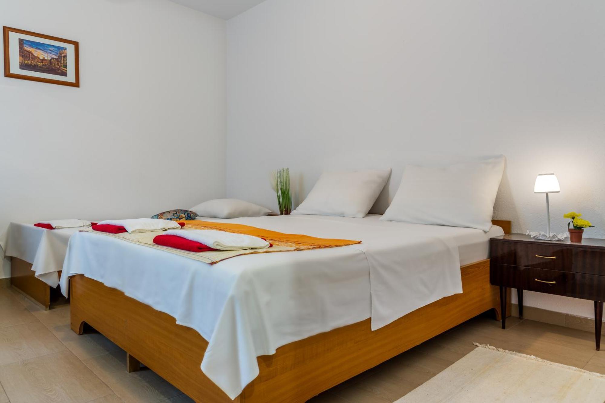 Apartments Claudia Smrika Ngoại thất bức ảnh