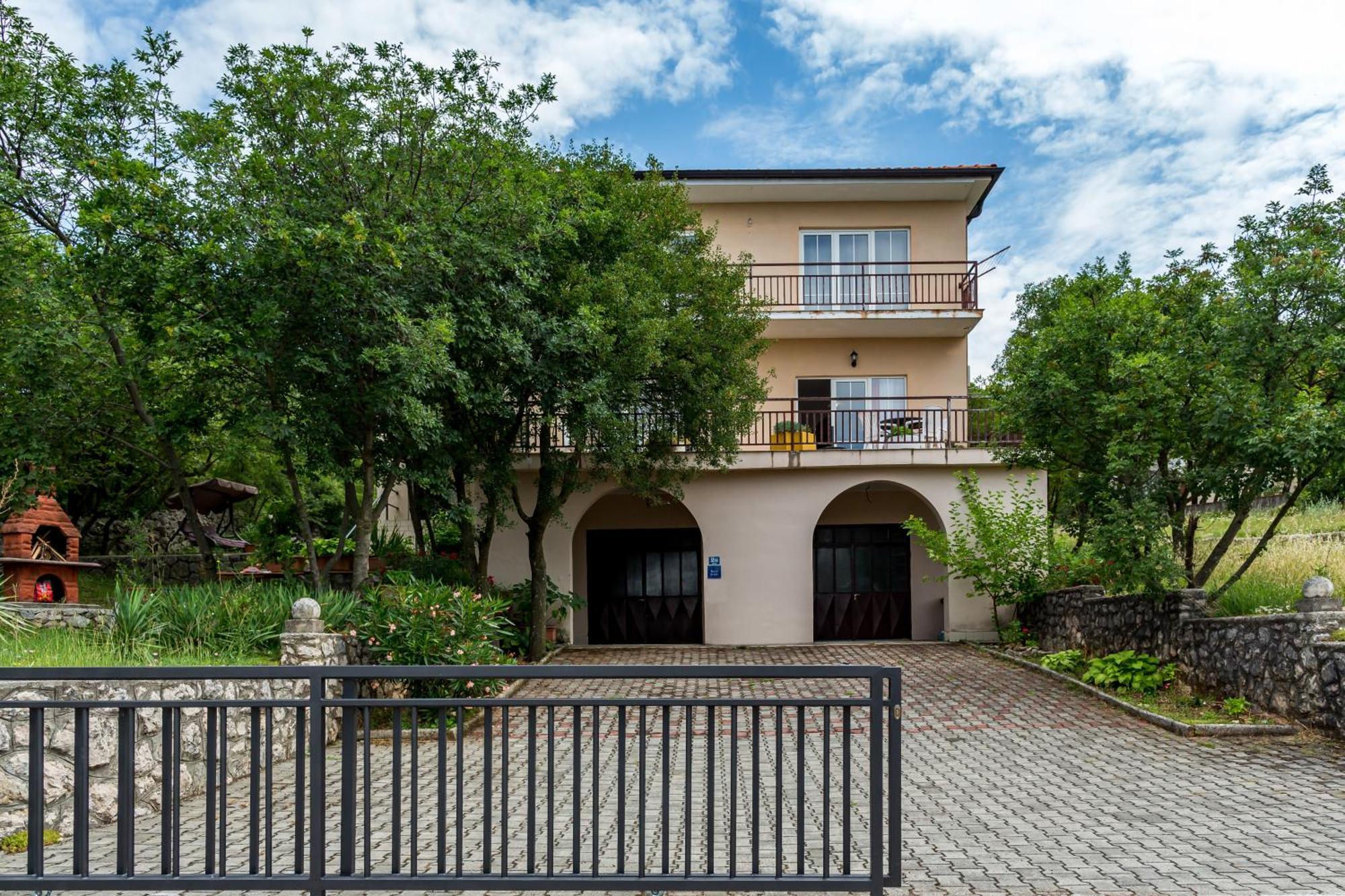 Apartments Claudia Smrika Ngoại thất bức ảnh